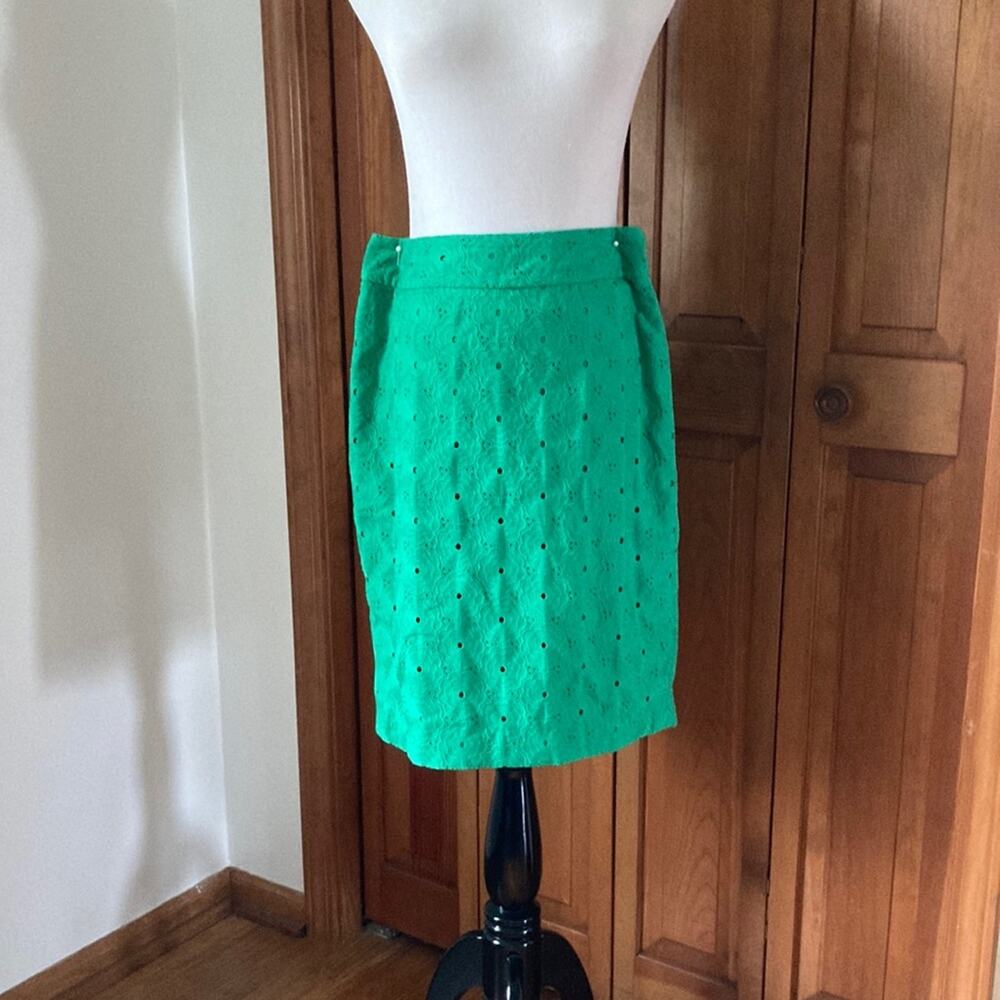 Talbots Green Cotton Eyelet Lace Pencil Skirt, Size 2